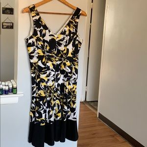 WOMENS NINE WEST MIDI FLORAL DRESS